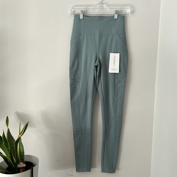 Athleta Pants - NWT Athleta Women's Delancey Moto Tight